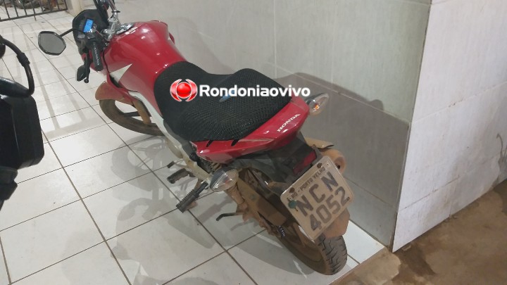 ABORDAGEM: Policial à paisana prende suspeito armado e com motocicleta roubada