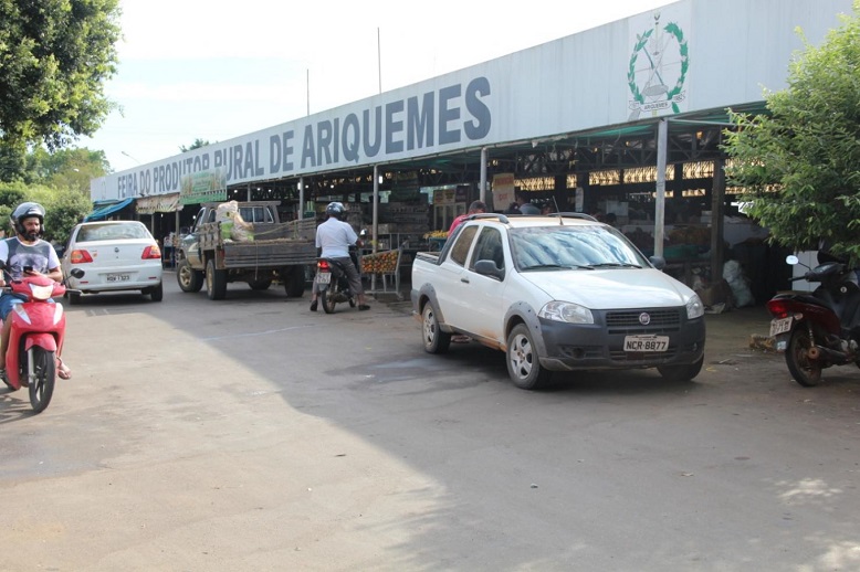 ORDEM DE SERVIÇO: Geraldo da Rondônia indica recurso que garante reforma da feira do Produtor