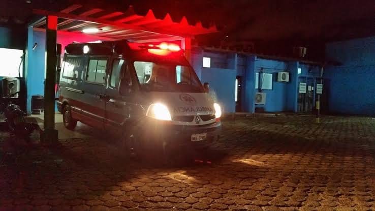 CAPACETADAS: Jovem é hospitalizada após ser agredida pelo marido por causa de remédio