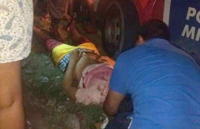 BRUTALIDADE: Homem é preso por atacar vizinho a pauladas e deixá-lo agonizando