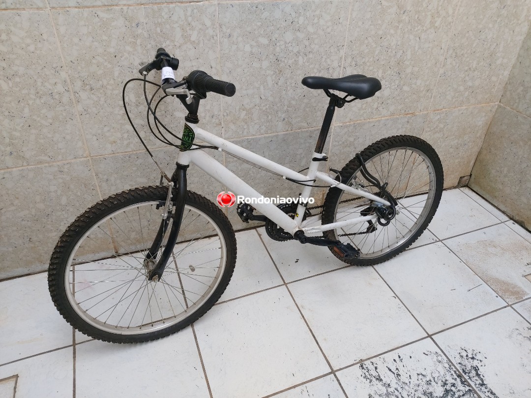 PRESA NO CADEADO: Foragido flagrado arrastando bike diz que comprou por R$ 30