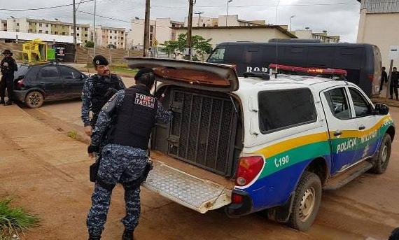 ORGULHO DO MADEIRA: Adolescente flagrado com motocicleta e arma diz que comprou por R$ 300