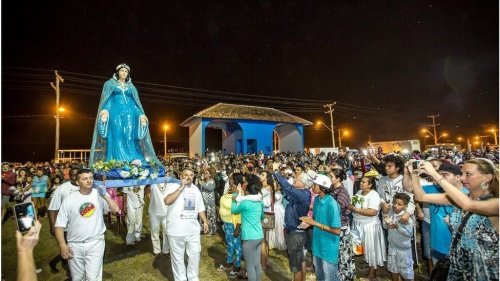 IEMANJÁ TEM COR?: Por que a divindade se transformou em ‘mulher branca’ no Brasil