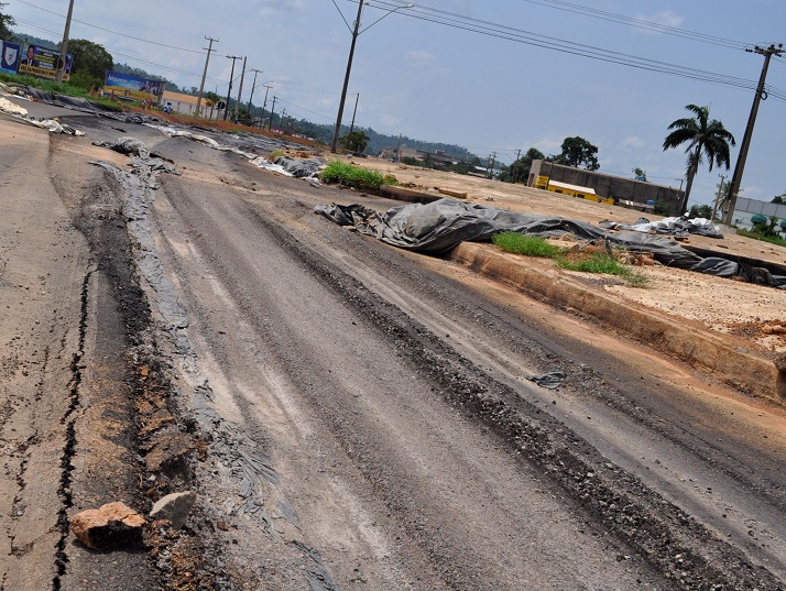 ABANDONADA: Geraldo da Rondônia cobra do DNIT retomada das obras do trevo na BR-364