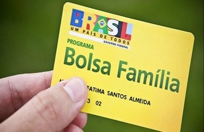 TSE determina identificação do celular de autor de boato sobre Bolsa Família