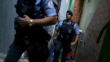 Polícia acha corpo carbonizado que pode ser de agente penitenciário