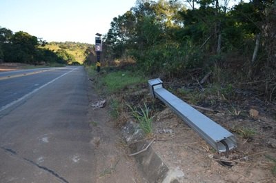 Mais radares são derrubados na BR 364