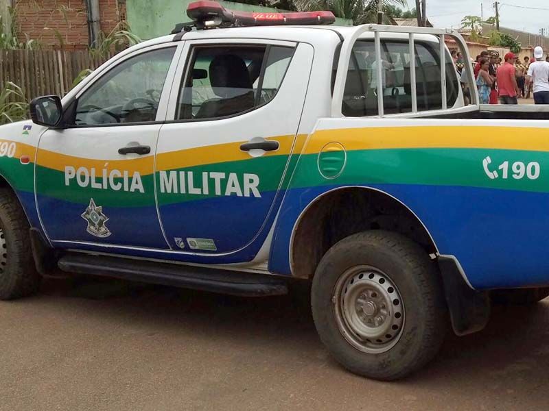 NA FESTA: Jovem é preso após atacar a facada homem que agrediu irmã