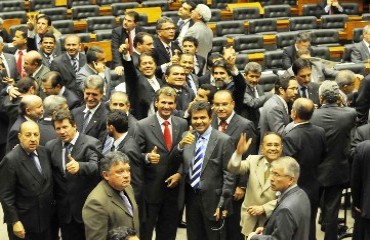 Neodi diz que classe política demonstrou força e união ao aprovar PEC