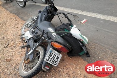 ALTO PARAISO - Motociclista morre após se chocar com caminhão 