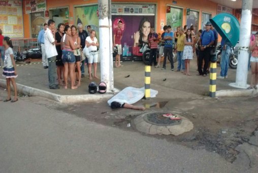 Mulher morre após acidente no centro da capital