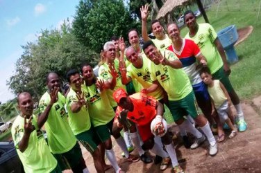 FUTEBOL - Imprensa vence Tênis Clube na abertura da temporada 2015