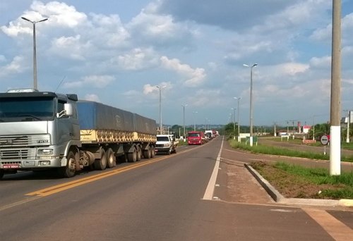 Liberado trecho da BR 364 bloqueado por manifestantes
