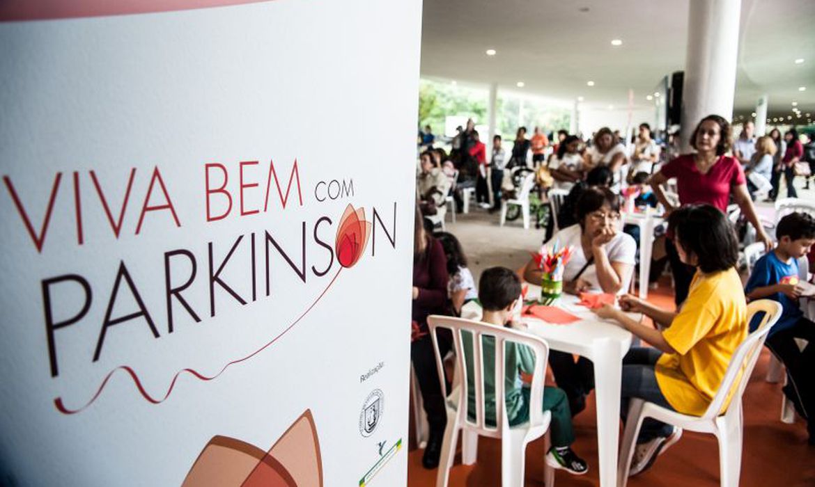 INFORMAÇÃO: Dia de Conscientização da Doença de Parkinson busca quebrar tabus