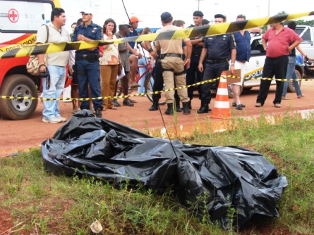 Explosão mata mecânico e arremessa parte do corpo na marginal da BR-364 