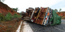 Número de vítimas no final de ano nas rodovias cresce em relação a 2003