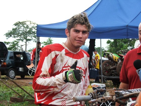 MOTOCROSS - Líder do campeonato rondoniense na categoria MX2 busca vitória no Latino