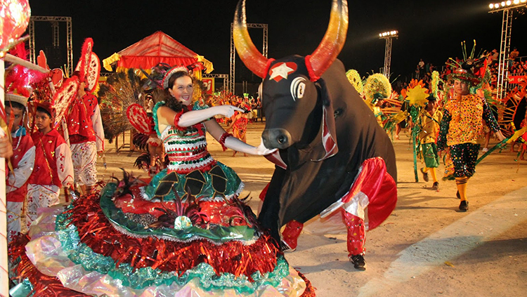 FLOR DO MARACUJÁ: Pesquisa cataloga principais características culturais do   festival