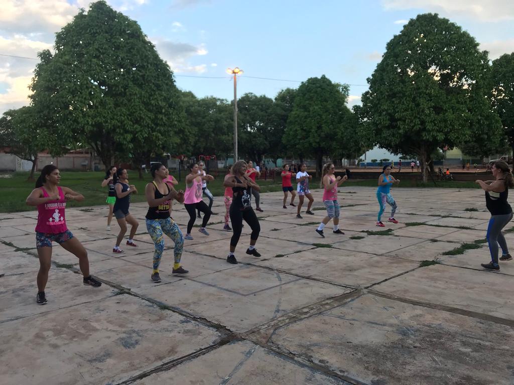 PROJETO MOVIMENTE-SE: Aulão de zumba gratuito para cuidar da saúde física e mental