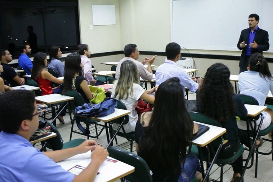 TODAS AS FASES: Governo altera decreto e permite volta de aulas presenciais em RO