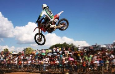 Vitória na Etapa de São Miguel amplia liderança de Rodrigo na temporada 2011 de MX