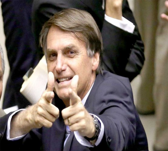 Bolsonaro parabeniza Trump e diz ‘em 2018 será o Brasil no mesmo caminho’