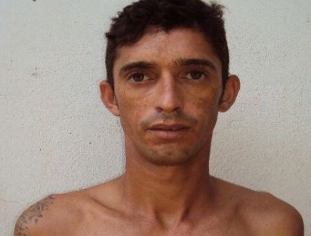 Acusado de homicídio é morto a pauladas 