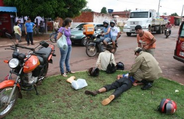 PIMENTA BUENO – Sinalização ineficiente causa mais um acidente em avenida do município 