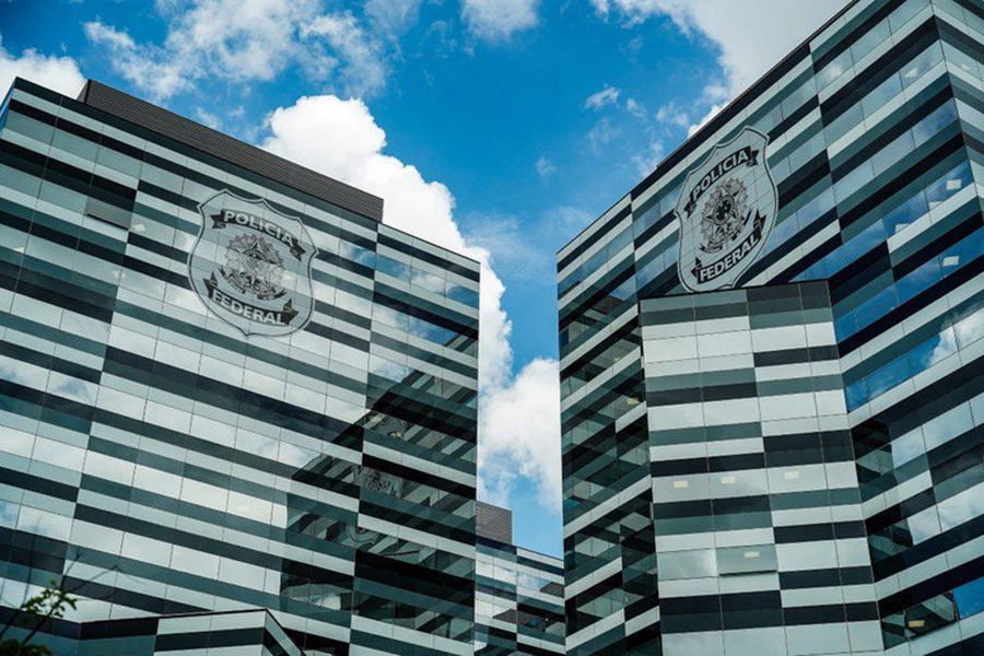 OPORTUNIDADES: PF publica edital de concurso com 1.000 vagas para cargos policiais