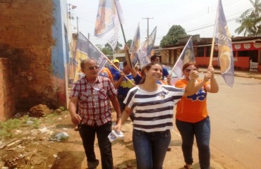 ELEIÇÔES 2012 - Mariana Carvalho intensifica campanha na Zona Leste