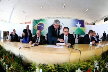 Assembleia Legislativa inicia 9ª Legislatura com posse de deputados 