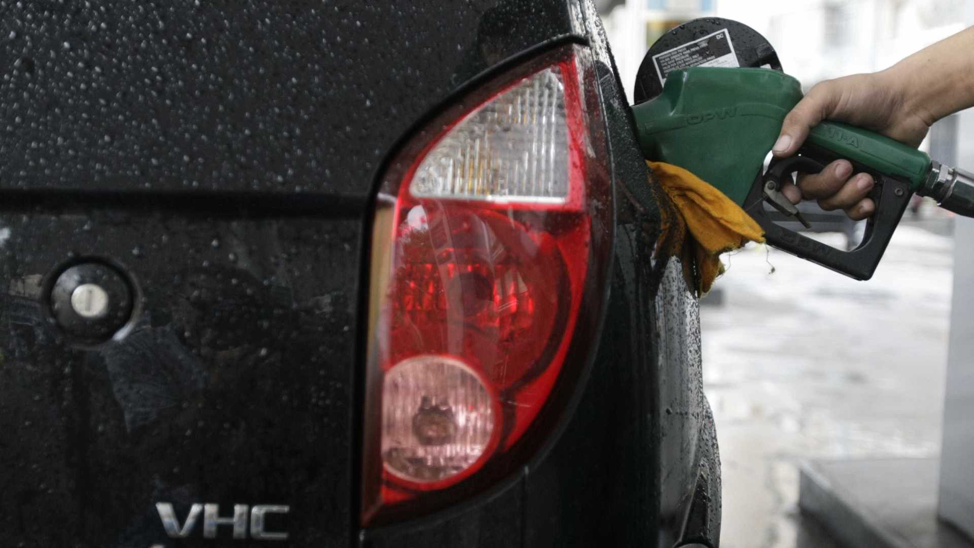 Petrobras aumenta preço da gasolina para distribuidoras