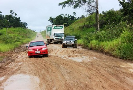 Governo Petista do Acre não assume responsabilidade sobre destruição da 364