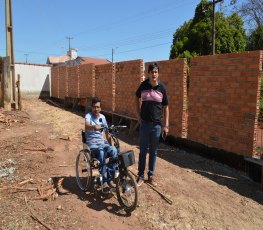 Através de emenda de Cleiton Roque, muro do CENAPE está quase concluído