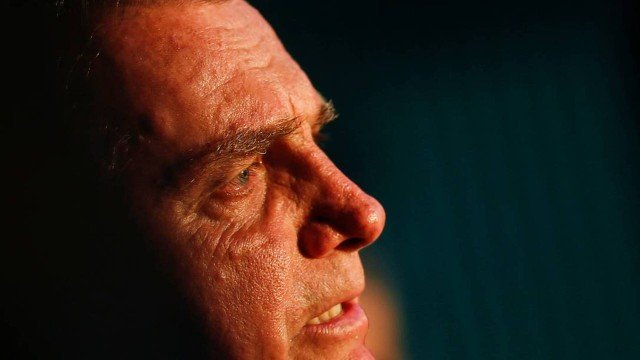 INTERNADO: Bolsonaro será transferido para SP e fará exames após médico detectar 'obstrução intestinal'