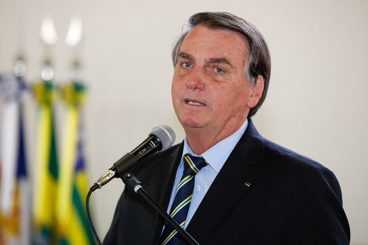 PRESIDENTE: Bolsonaro continua internado e não tem previsão de cirurgia