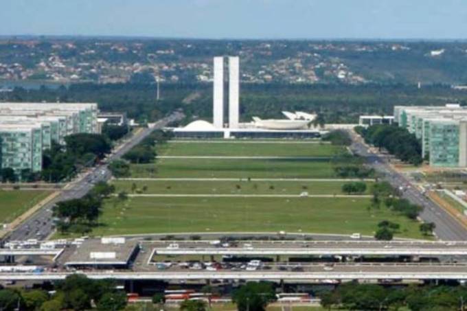 MUDANÇA: Governo vai criar banco de horas e sobreaviso para servidores públicos