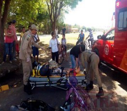 Acidente de trânsito deixa ciclista ferida 