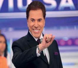 Silvio Santos brinca e 'anuncia' candidatura à presidência