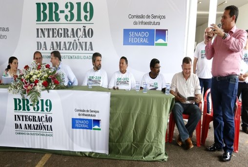 Maurão destaca decisão do Ibama de retirar embargo em obras da BR 319