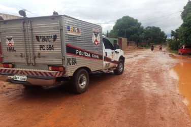 ACIDENTE FATAL - Homem morre após tomar descarga elétrica em poste no momento da chuva
