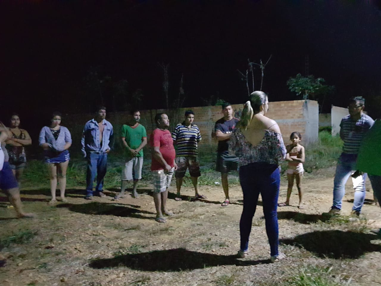 RONALDO ARAGÃO: Ada Dantas visita setor chacareiro e cobra iluminação pública