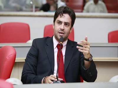 Léo Moraes presta solidariedade à classe de agentes penitenciários 