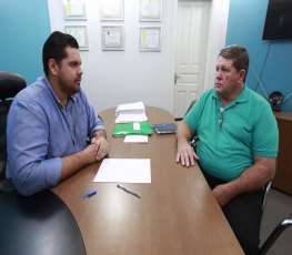 Jean Oliveira intercede junto ao DER por melhorias para Alto Alegre