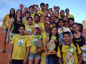 Equipe de Natação do CAIA volta aos treinos