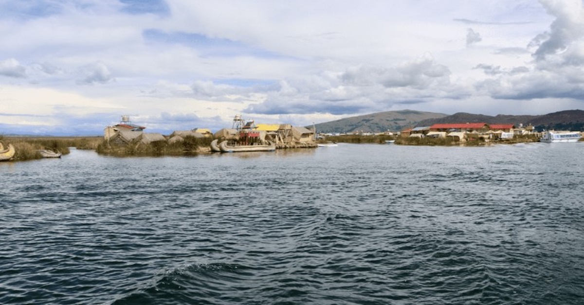 PUNO: Destino exótico a beira de um lago á 3.827 metros de altitude 