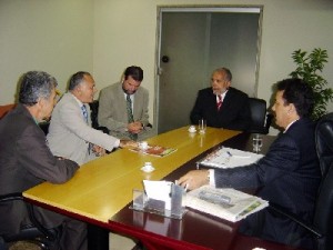  Representantes de todos os poderes presentes na abertura do ano legislativo 