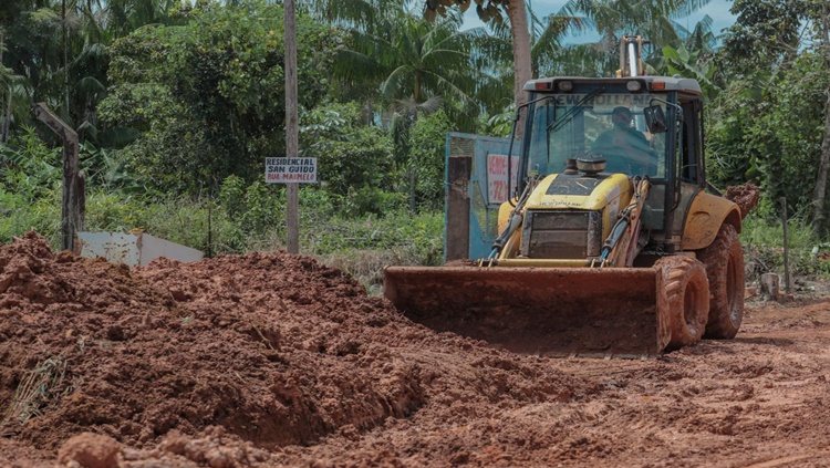 ZONA RURAL: Prefeitura mantém prioridade em obras nas estradas vicinais em Porto Velho