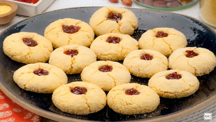 DELICIOSO: Biscoito de fubá com amendoim e goiabada para acompanhar o cafezinho