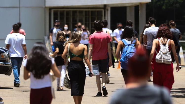 PRAZO: Estudantes podem pedir reaplicação do Enem a partir de hoje